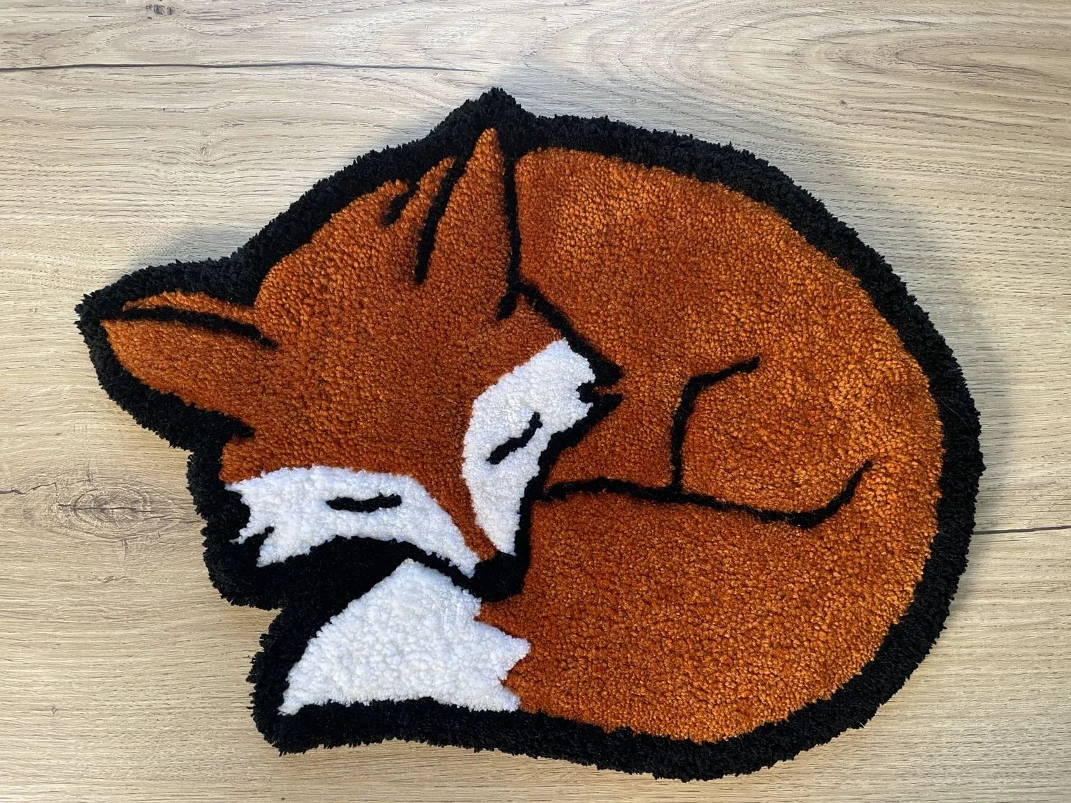 Renard — création tuftée Bruyère Avenue